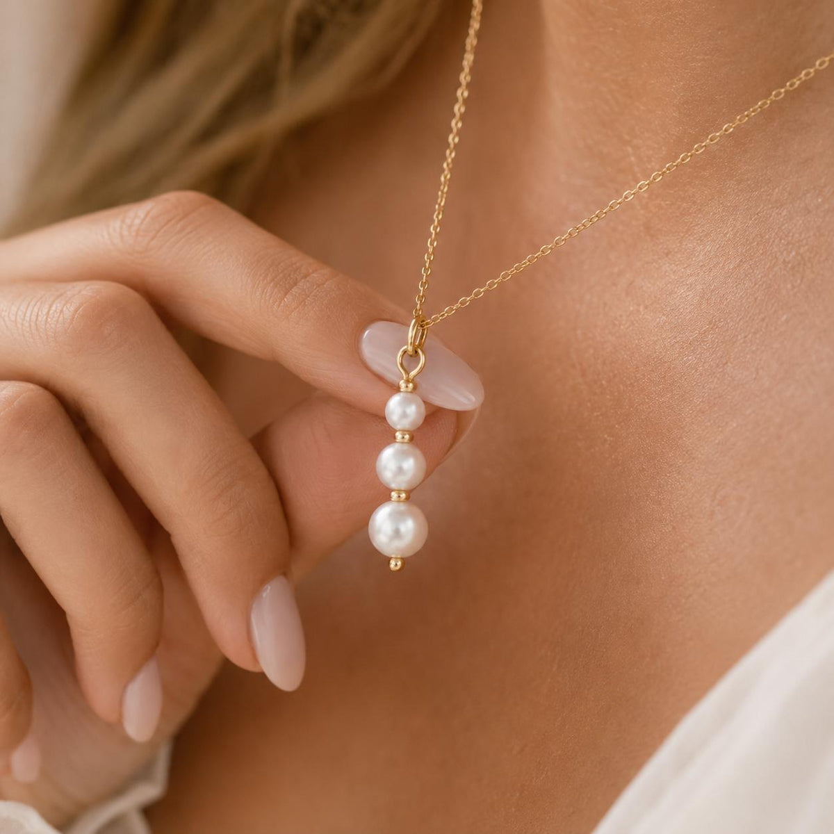 Pearl Drop Necklace • 3 Year Anniversary Gift • Dainty Pearl Necklace • Wedding Jewelry • Bridesmaid Necklace • Minimalist Bridal Jewelry