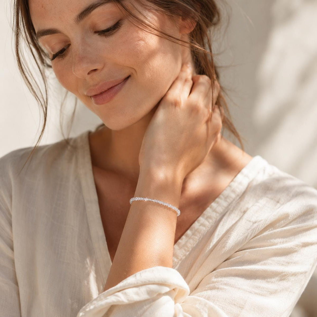 Herkimer Diamond Bracelet • Minimalist Crystal Bracelet • Raw Quartz Layering Bracelet • Delicate Gemstone Bracelet • Dainty Bridal Jewelry