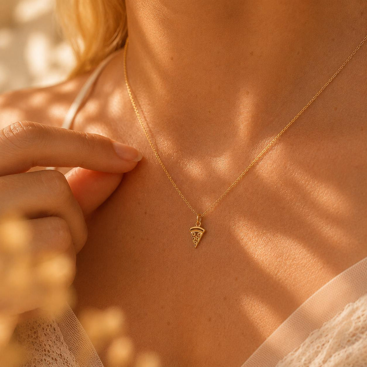 Tiny Pizza Slice Necklace, Dainty Gold Pizza Charm Necklace, Minimalist Food Lover Jewelry, Cute Everyday Necklace, Gift for Pizza Lover