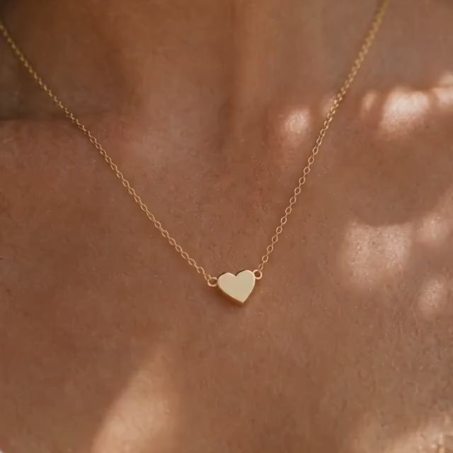 Gold Heart Necklace, Dainty Heart Necklace, Minimalist Gold Necklace, Tiny Heart Pendant, Everyday Necklace, Gift for Her